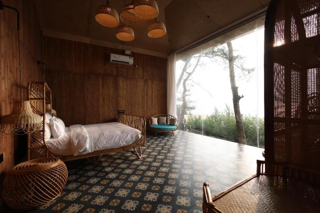 Kurma A Private Beach Kumta Экстерьер фото